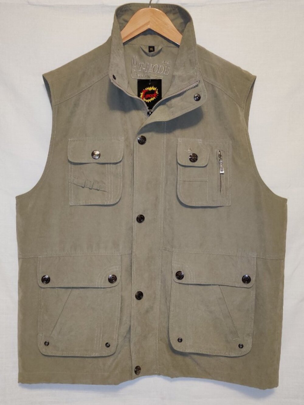 NWT Cargo/Travel/Fishing/Safari/Utility/Tactical Vest by T-Mode - Men's XL